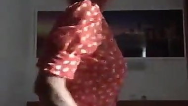 Granny olaya streptease