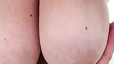 Fantastic milf with hot body bbw plays alone home